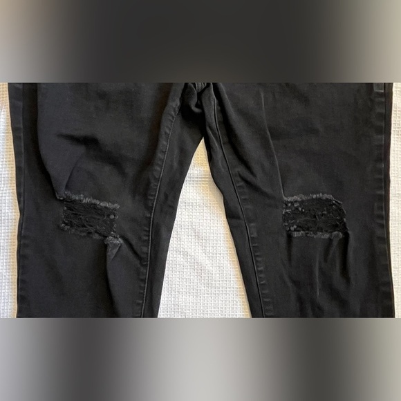 SHEIN Curve Women's Black Distressed Jeans 18 inch Waist, Size 3XL - Picture 9 of 14